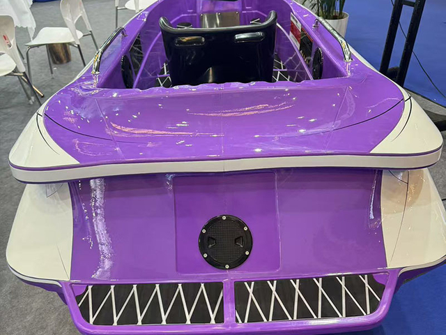 Пластиковая пластина для осмотра палубы