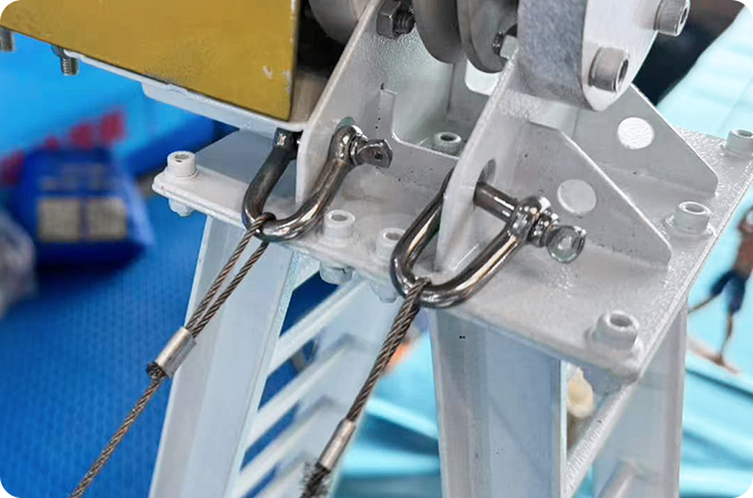 Зажим для провода Rpoe